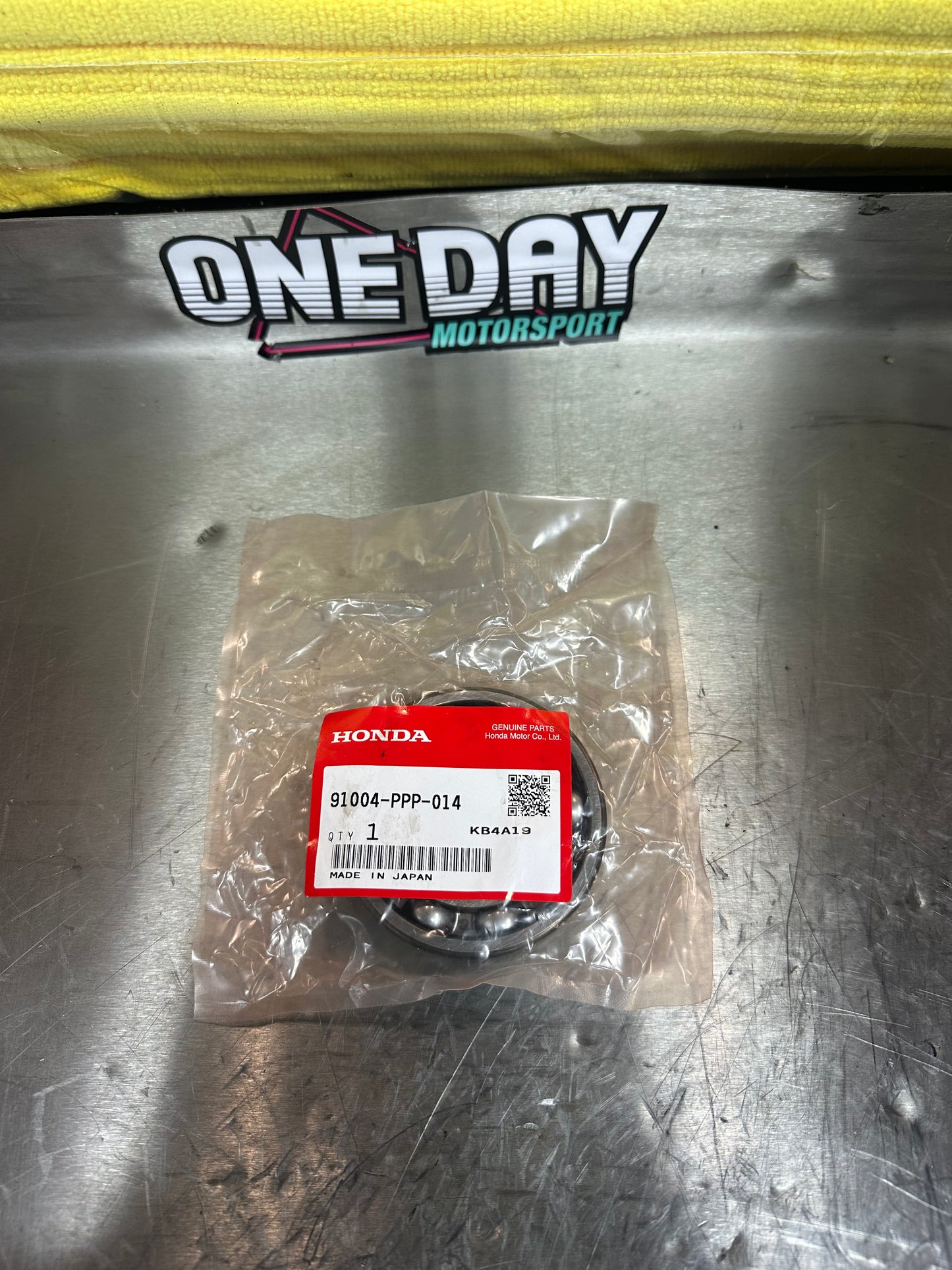 Genuine Honda Countershaft Bearing 91004-PPP-014